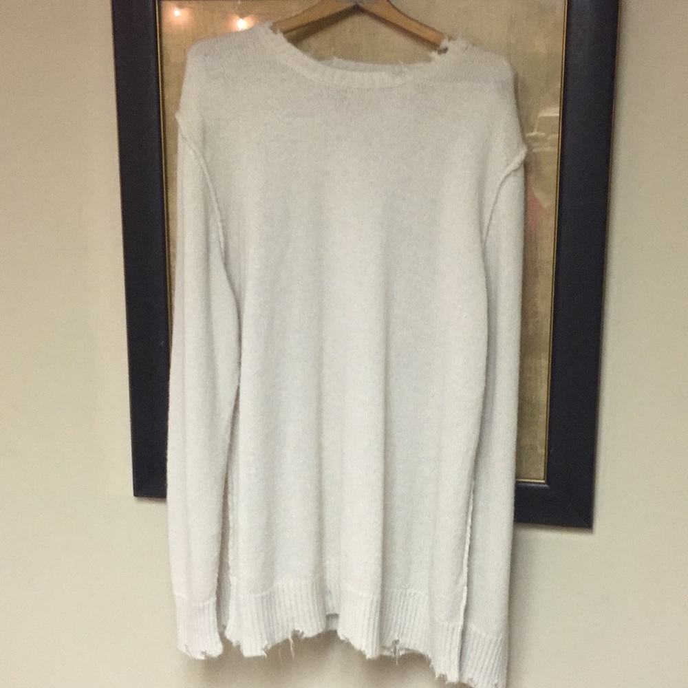 H&M Distressed Sweater NWOT